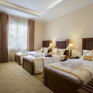 Luxury Triple Room